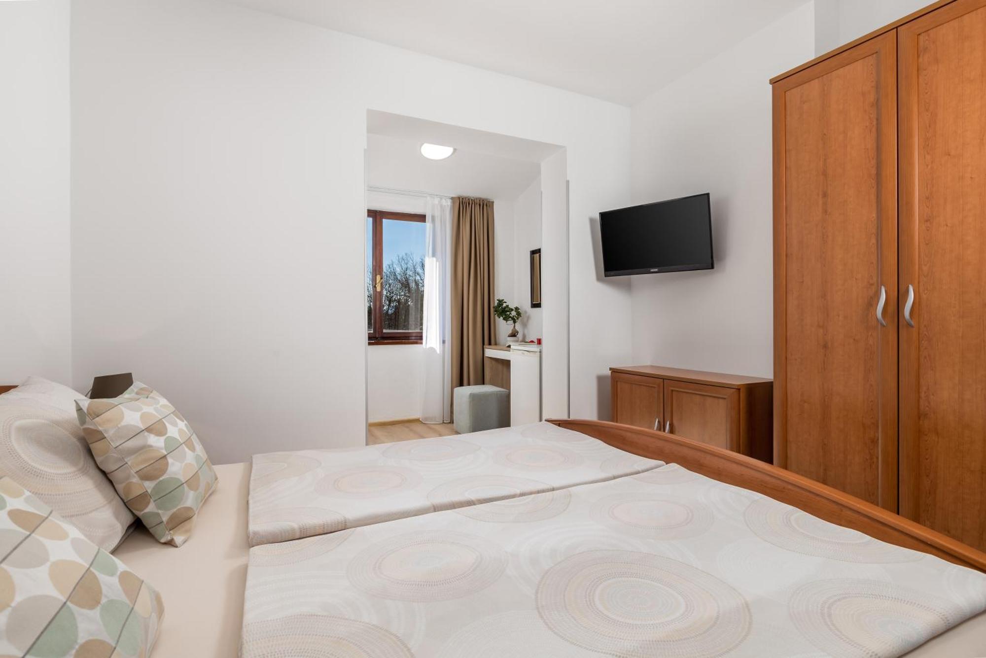 Guest House Deskovic Mošćenička Draga Camera foto