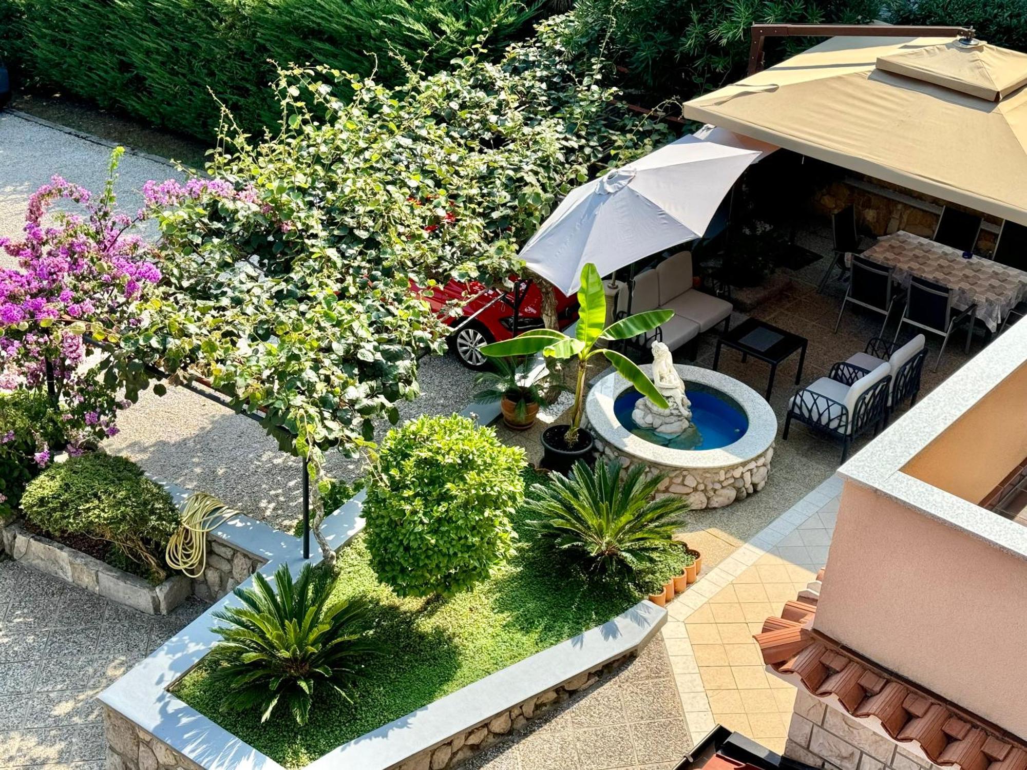 Guest House Deskovic Mošćenička Draga Esterno foto